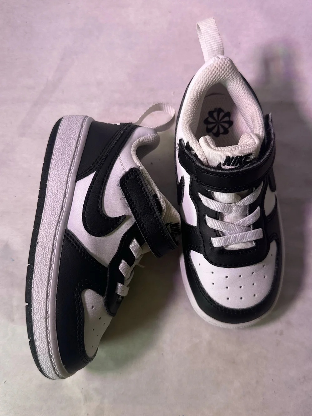 Nike Kids Black and White Low-Top Strap Sneaker